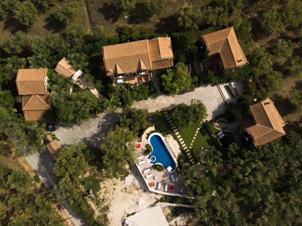 Гостьовий будинок Ktima Kourou Планос Екстер'єр фото